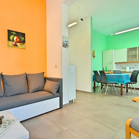 Komfortable Bozica 2 By Interhome