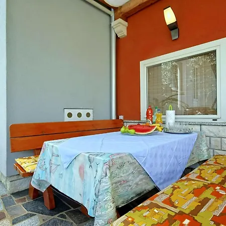 Komfortable Bozica 2 By Interhome