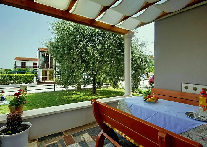Komfortable Bozica 2 By Interhome Apartmán