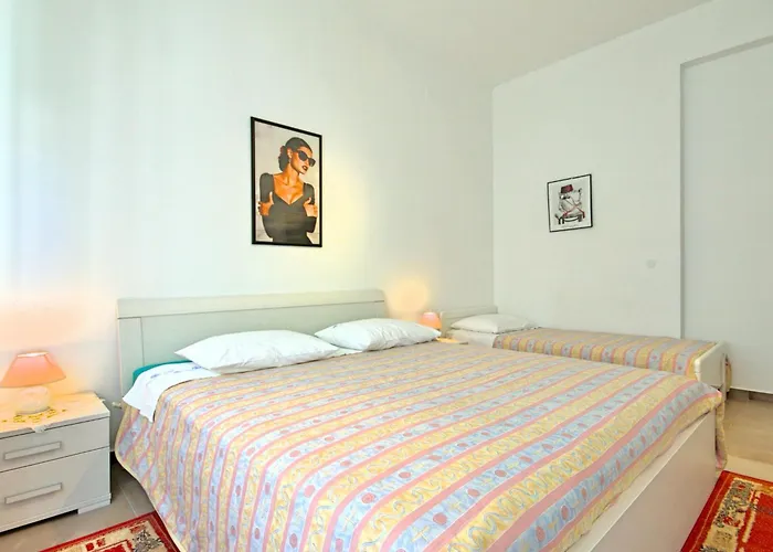 Apartmán Komfortable Bozica 2 By Interhome *